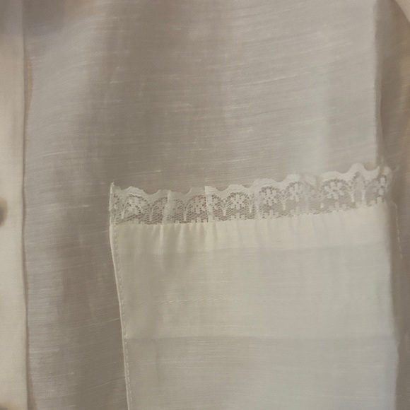 NWT Sister Jane White Button Down Shirt with Puff Sleeves - Picture 4 of 6